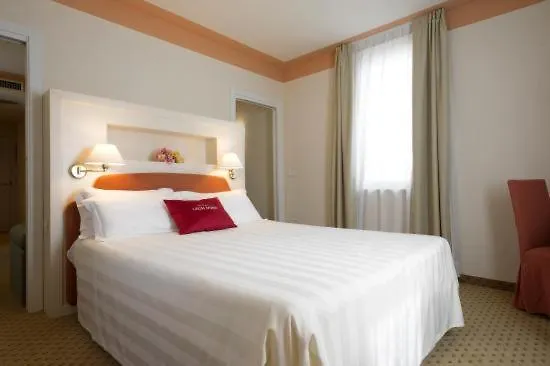 Cora Hotels Leon D'Oro CastellʼArquato