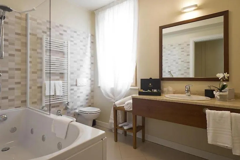 Cora Hotels Leon D'Oro Castell'Arquato Italy
