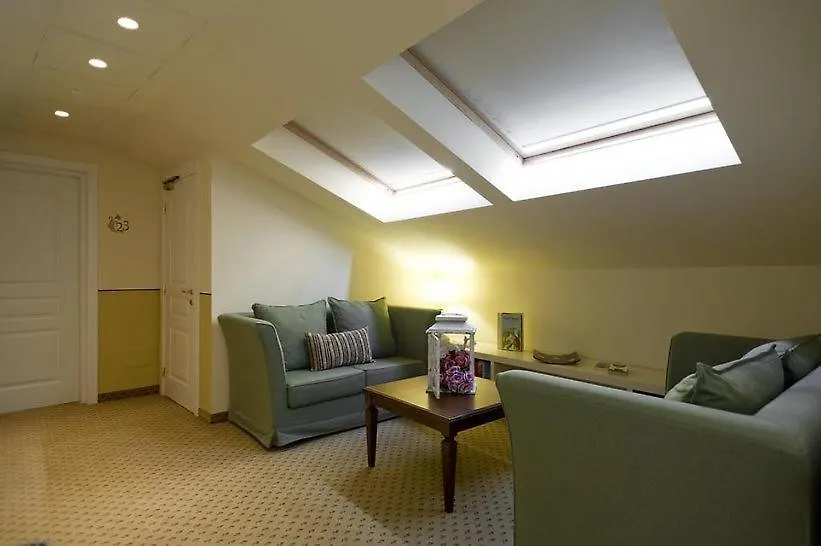 Cora Hotels Leon d'Oro CastellʼArquato 3*,